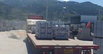 福建 芝麻白仿形路沿石，直形路沿石