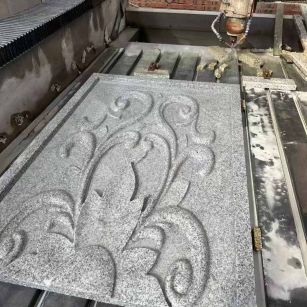 福建 白麻别墅干挂雕花板