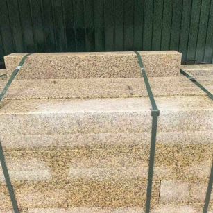 福建 黄金麻花岗岩石材机切面栏杆料半成品