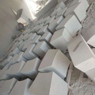 福建 白麻花岗岩异形坐凳