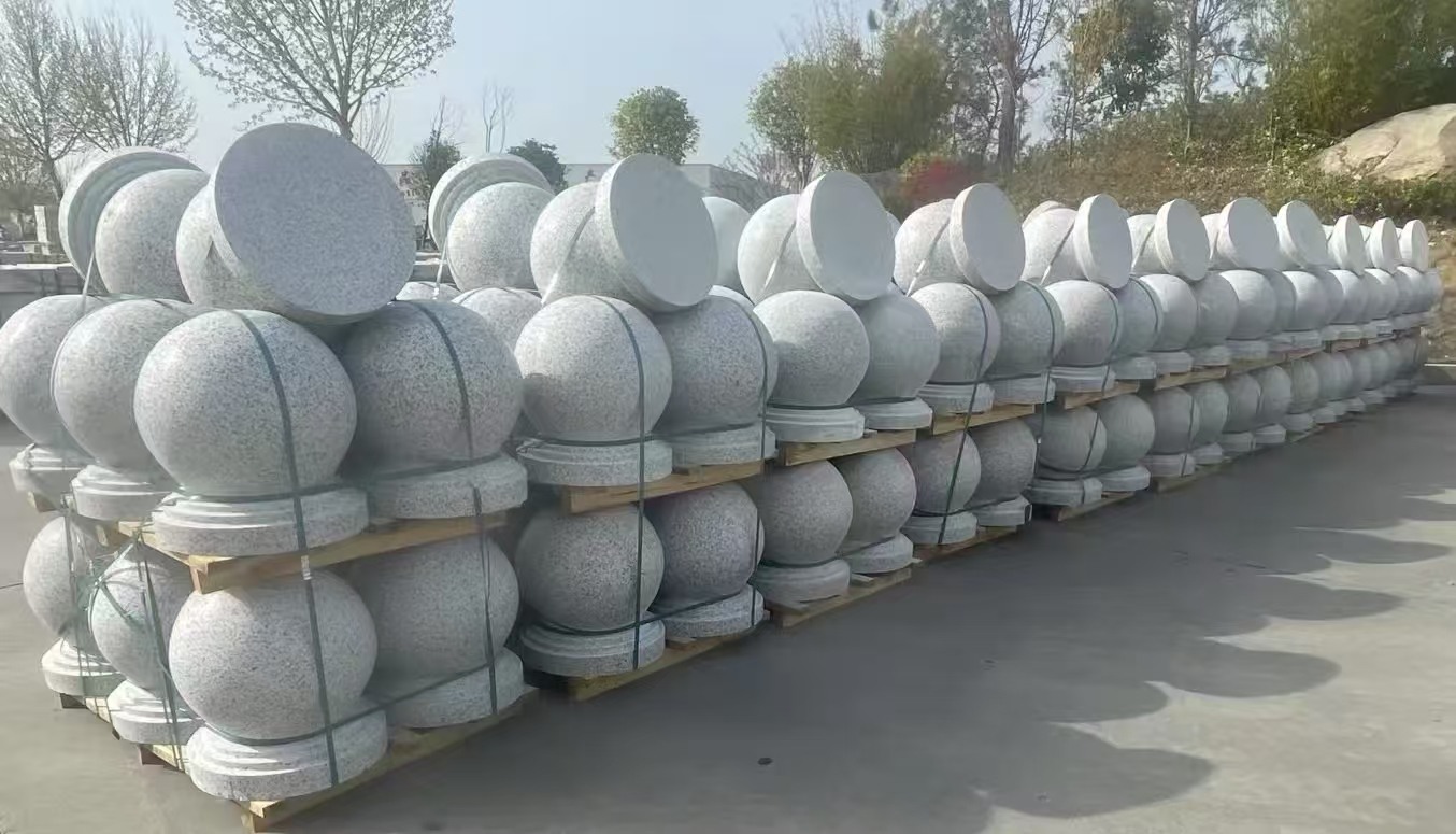 福建 白麻花岗岩石材圆球，石球，挡车球，隔离球，景观石球，风水球等