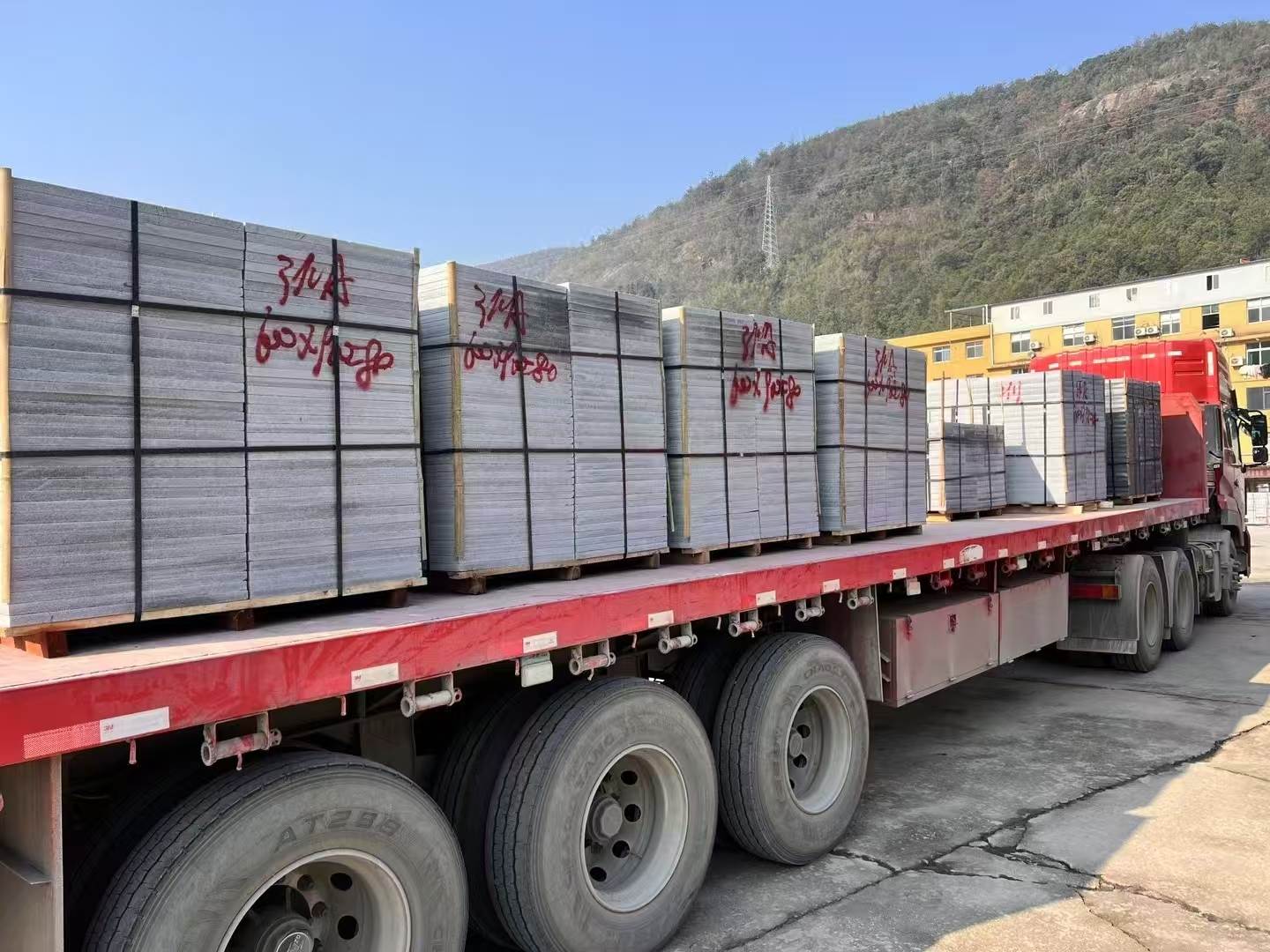 福建 芝麻灰地铺石出货日常