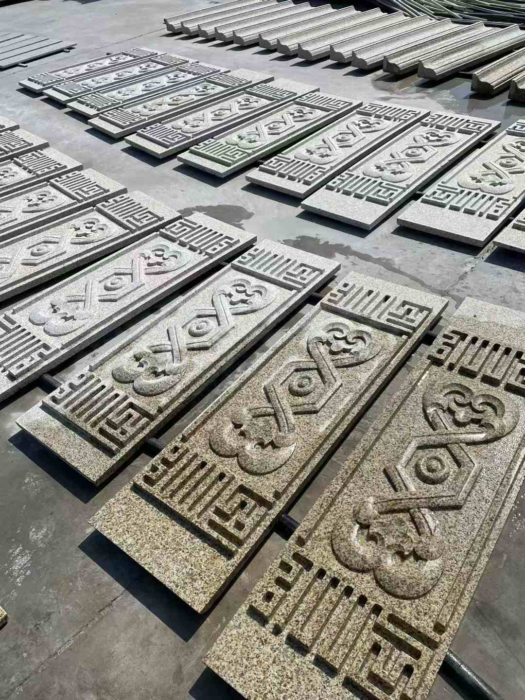 福建 黄金麻花岗岩外墙雕刻板