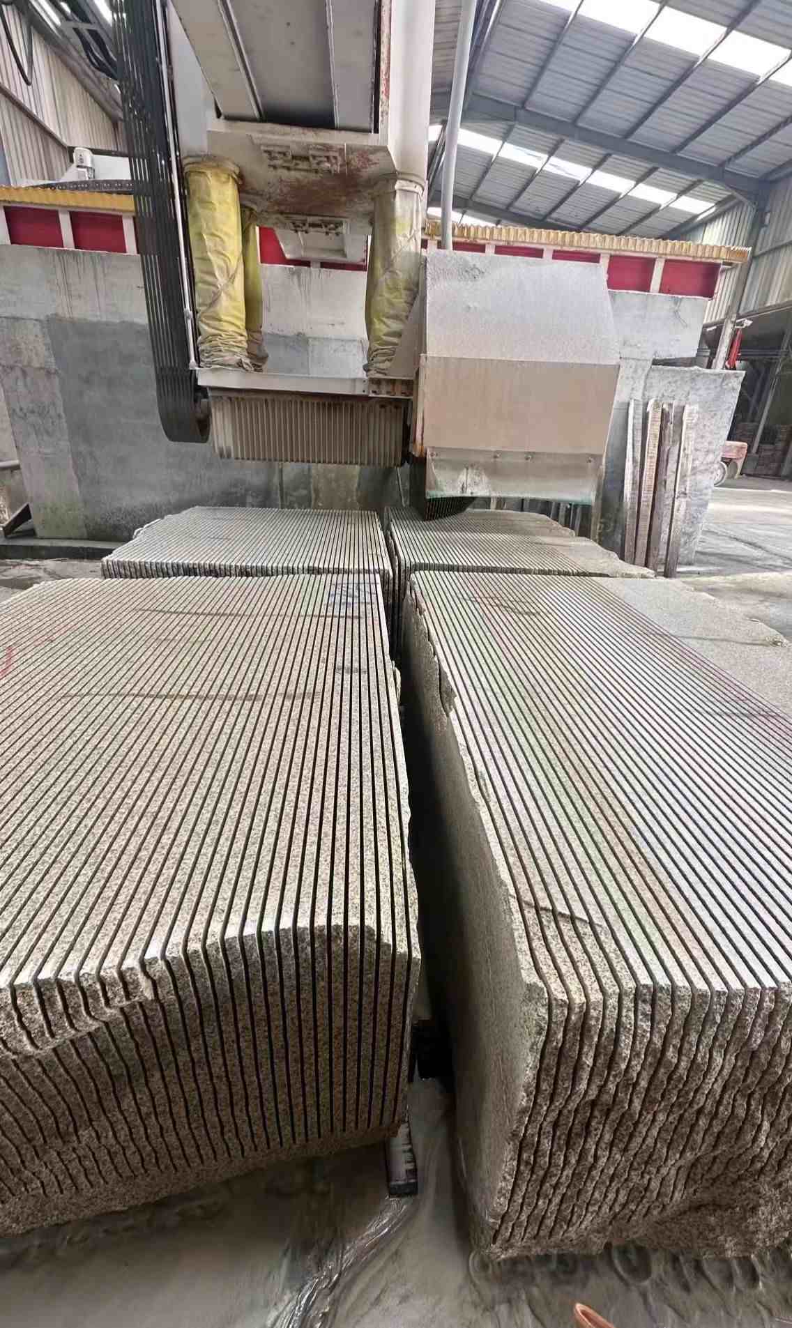 福建 车间生产日常，黄金麻白麻花岗岩