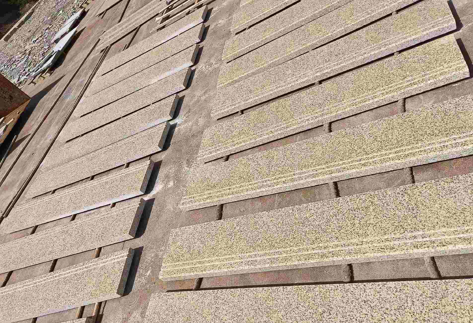 福建 黄金麻花岗岩光面楼梯踏步