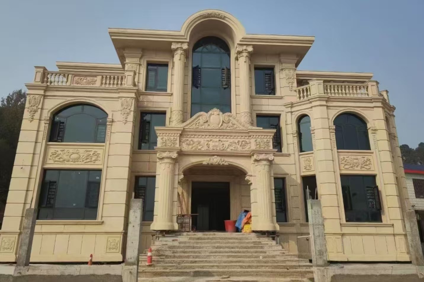 福建 黄金麻花岗岩别墅外墙干挂