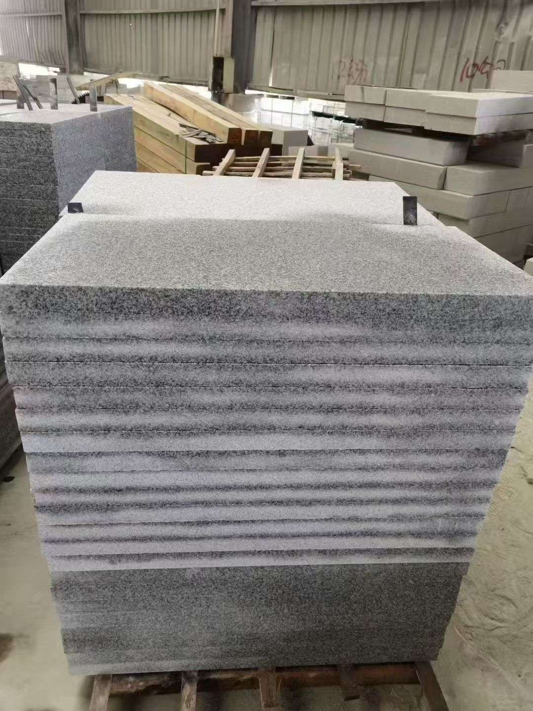 福建 芝麻白5公分火烧地铺成品，900*400，规格可定制